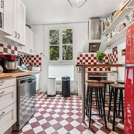 Daire Elegant Duplex 16eme 4 Chambres, Charme Parisien Paris