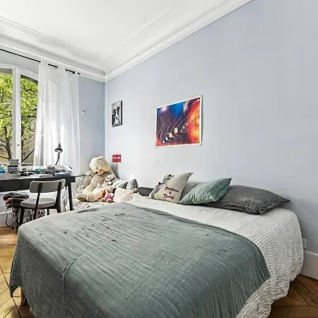 Elegant Duplex 16eme 4 Chambres, Charme Parisien
